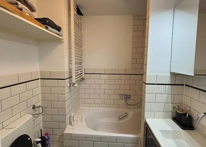 Cozy In The Oude Pijp Apartament